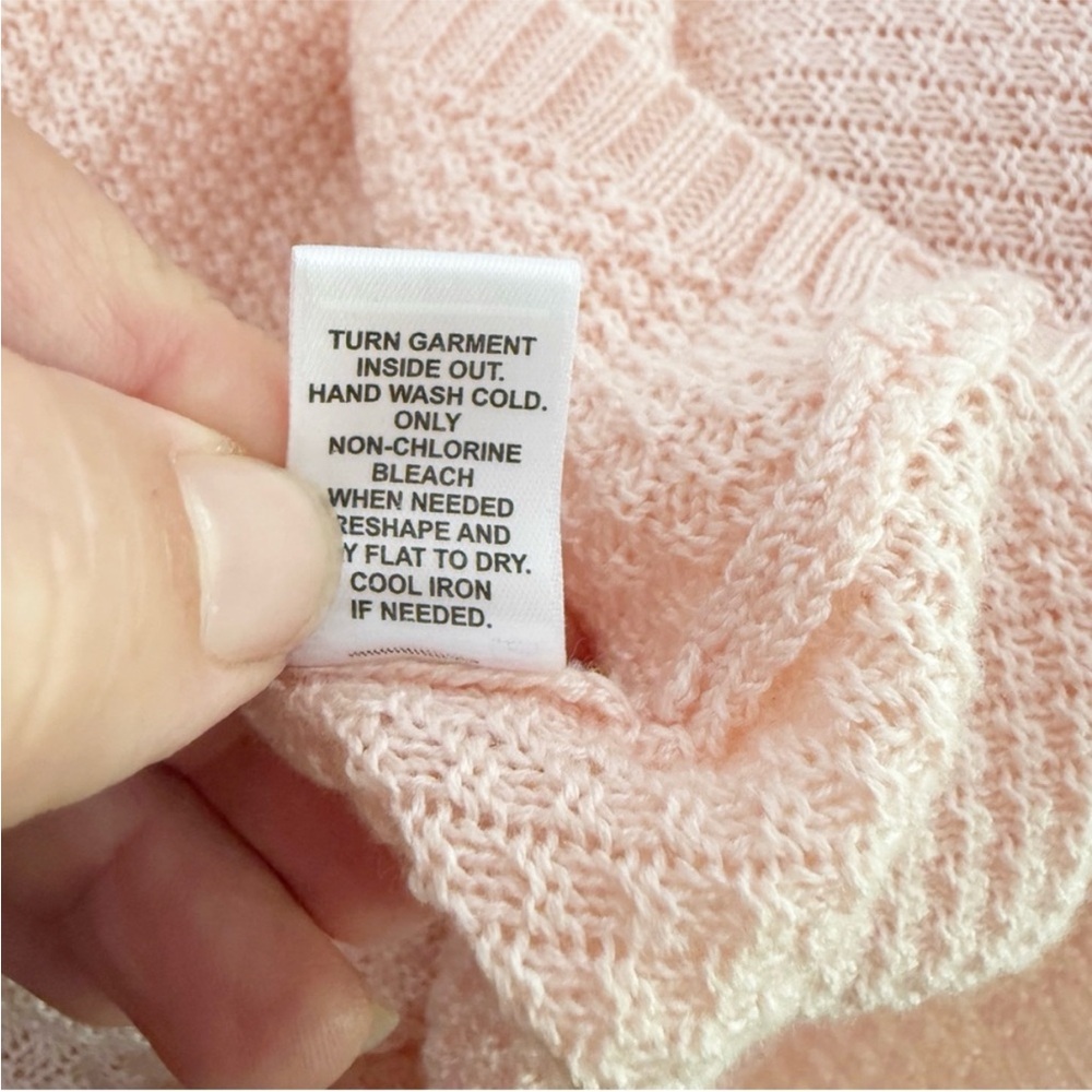 Cato Women Pearl Waffle Knit Sweater Size 22/24W Pink Pastel Feminine Casual - Picture 8 of 8